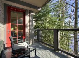 Bright, Mountain Modern Breckenridge Condo condo