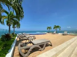 Apartment with direct access to the Sea in CTG