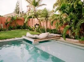 Surfers Lodge