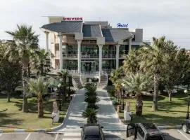 Hotel Univers Laç
