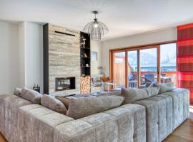 Lodge 8 next to ski lift and sportcenter, hotel Champéryben