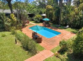 El Descanso Iguazú by DOT Cabana, hotel em Porto Iguaçu