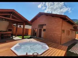 Villa da Serra - Casa 02