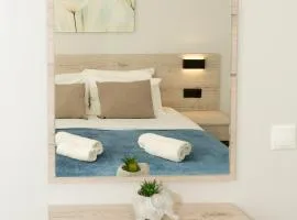 Eleni Apartments