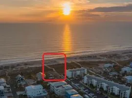 Sun & Fun Oceanfront Saint Augustine Beach!