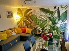 Malone Crescent Apartment