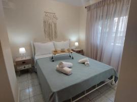 Alexandra by the Sea, hotel em Néa Péramos