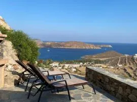 To Petrino Serifos