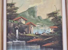 Ayoub Jus Station m&eacute;tro de Cit&eacute; el Khadra, caba&ntilde;a en T&uacute;nez