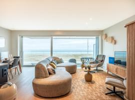 Apartment in Koksijde with Stunning Sea Views, Hotel in Saint-Idesbald