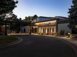 Courtyard by Marriott Denver Central Park