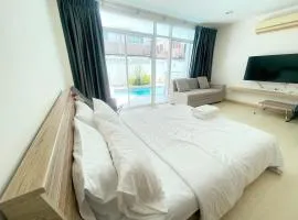 Condo The Beach Bangsaen 327-2 Pool-Access