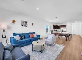 Austin Hideaway - King Bed, Game Room, FREE Coffee