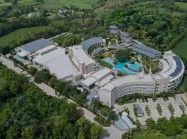 Courtyard by Marriott Aravali Resort