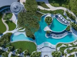 Courtyard by Marriott Aravali Resort