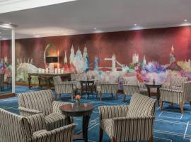 Renaissance London Heathrow Hotel