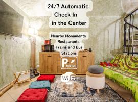 Secret Zen House in the Center W Free Parking and 24Hours Automatic Check-In - With Netflix & DisneyPlus, Hotel in Casale Monferrato