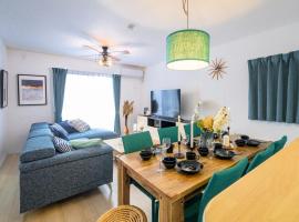 ネクストラグーン Max11名 新築ヴィラ, hotel in Gamagori