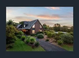 Flaxton Eco-Chic Escape