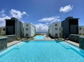 Beachfront Luxury 3 Bedrooms Apartment