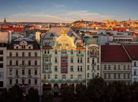 W Prague, hotel com piscina em Praga