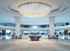 Renaissance Tianjin Lakeview Hotel