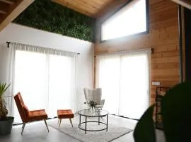 Pinéa Lodge - Chalet Authentique en Pin des Landes