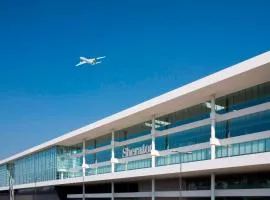 シェラトン ミラン マルペンサ エアポート ホテル ＆ カンファレンス センター、にあるミラノ・マルペンサ国際空港 - MXPの周辺ホテル