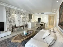 Paula By Terry's Homes 150m Beach - Palais
