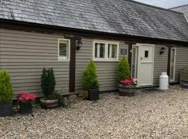 3 BEDROOM 5* BARN CONVERSION COTSWOLDS