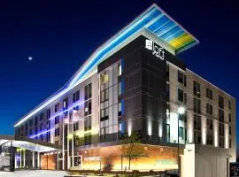 Aloft Dulles Airport North
