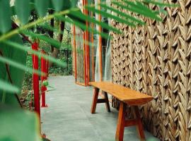 N&ocirc;ng Trại Thảnh Thơi，槟知的小屋