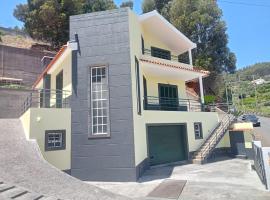 Dotty's House, hotel a Gaula