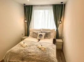 Palace City Apartman,T8, AC, Klima