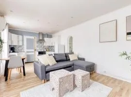 Spacieux T2 proche la Défense