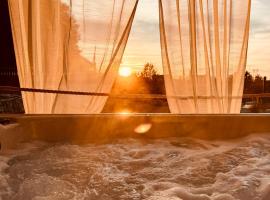 Holiday House Sunset Spa