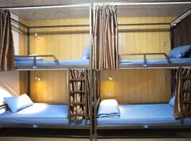Moc May by Northstar Hostel & Tours
