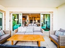 Casa Cascada Cabo Poolside Retreat, Minutes from Beach!