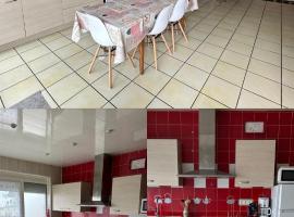 Maison d'hôtes de l'étang, hotel in Perrecy-les-Forges