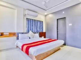 Hotel Urban Silverkey- Central location- In house Parking- Free 5g Wifi By