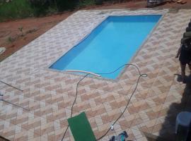 Pousada Mansão das Araras, отель в городе Жаботикатубас