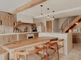 Charmante maison en pierres, séjour à la ferme