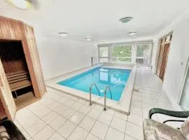 5 Hálószobás Wellness VIP House - privát medence
