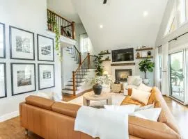 Cozy Luxury Treehouse 10 Min To Asheville Mtn View