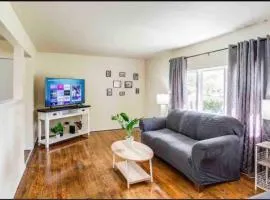 Suburb comfy home near RIT and airport