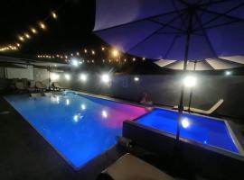 Aquaville Dorado Moderna A Studio 7, hotel v destinaci Dorado