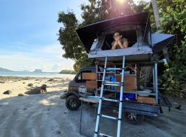 Off Grid Explorers - 4x4 Campers!