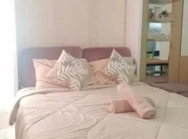 GracieBella 1111 Home