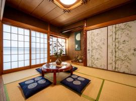 Japanese style Pvt Accom Max6ppl 3BR 100sqm 月下Gecca, vila v destinaci Hiro&scaron;ima