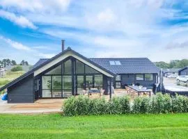 Lovely Home In Haderslev With Sauna